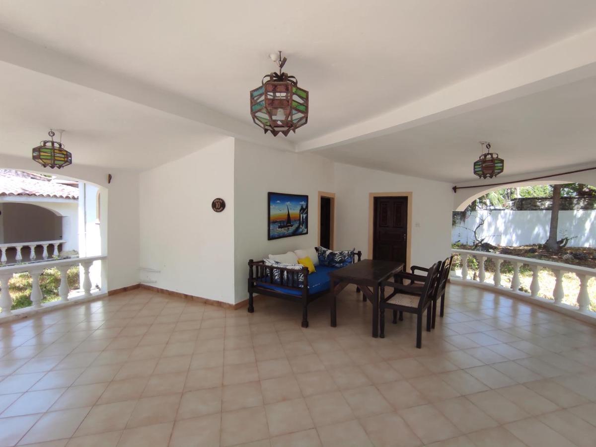 2Livu Villas Watamu Exteriér fotografie