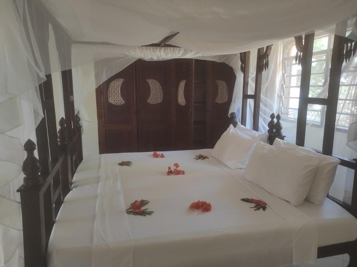 2Livu Villas Watamu Exteriér fotografie