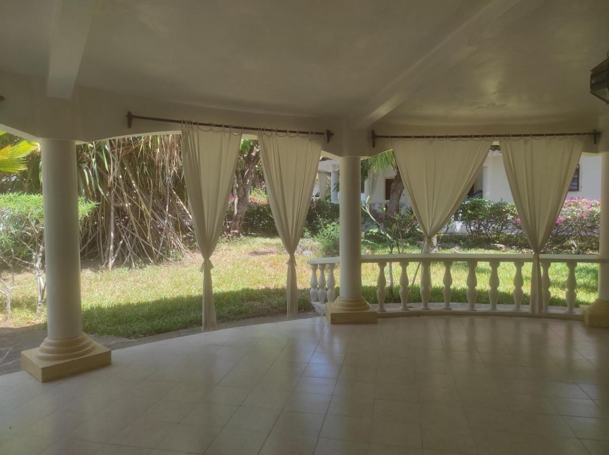 2Livu Villas Watamu Exteriér fotografie
