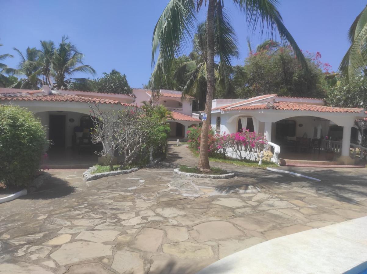 2Livu Villas Watamu Exteriér fotografie