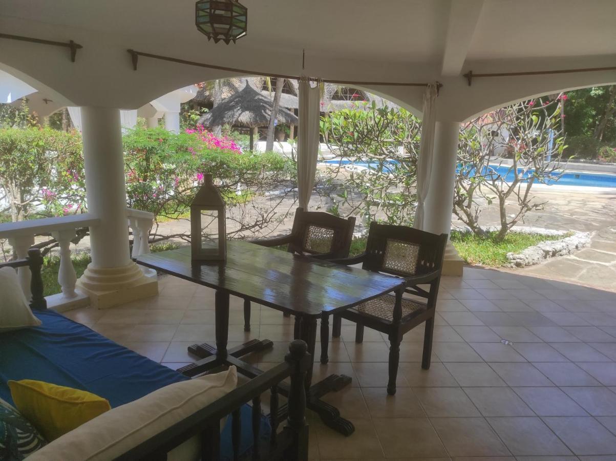 2Livu Villas Watamu Exteriér fotografie