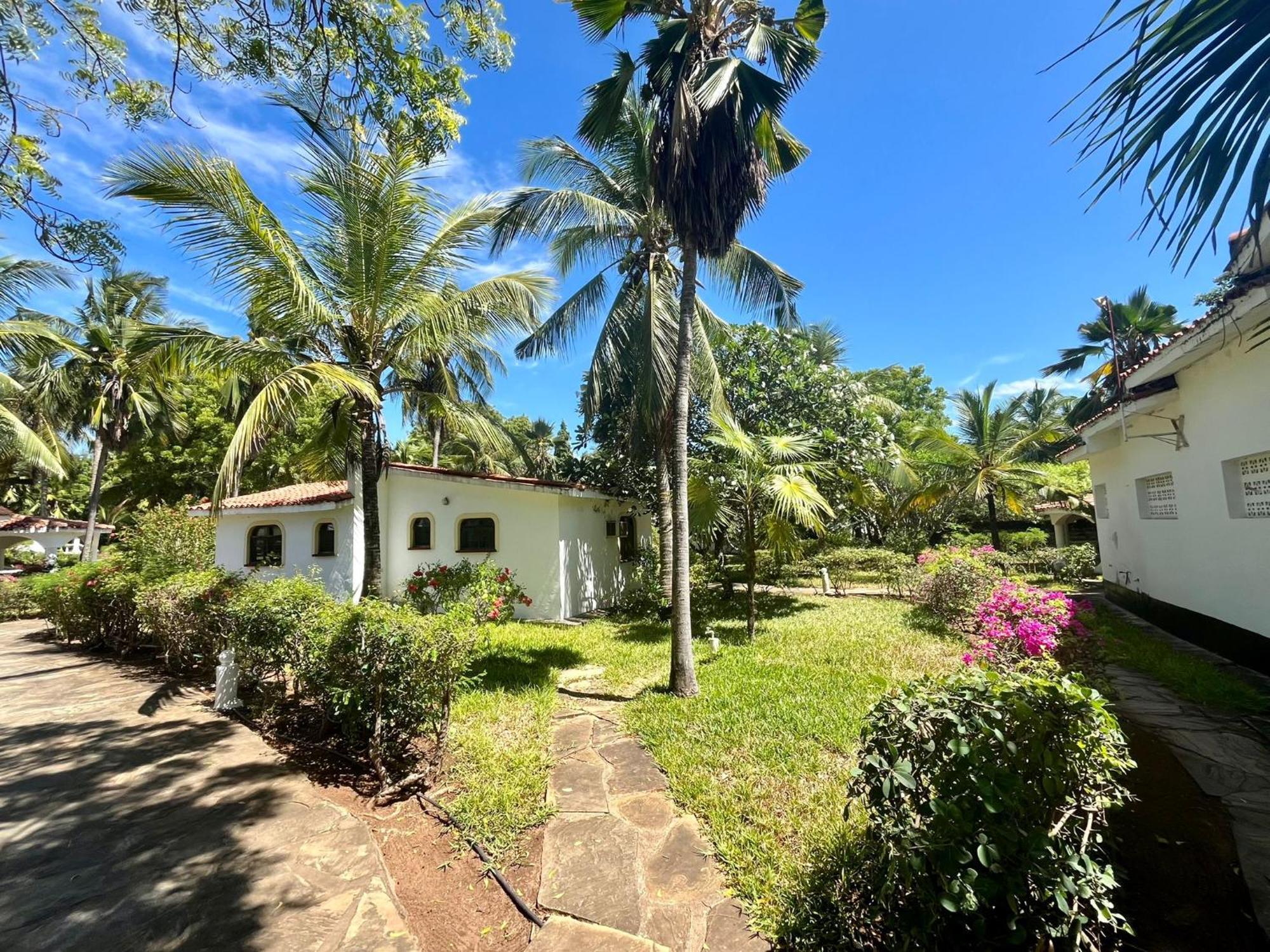 2Livu Villas Watamu Exteriér fotografie